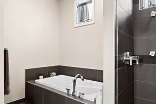 813 N Orianna St, Philadelphia, PA 19123 - Photo 11