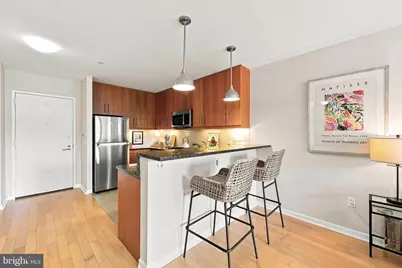 1425 Locust Street #12E, Philadelphia, PA 19102 - Photo 9
