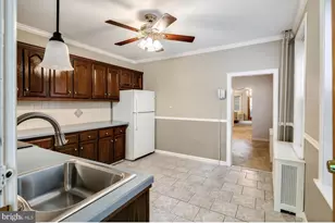 1513 E Moyamensing Ave, Philadelphia, PA 19147 - Photo 7