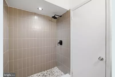 747 S 2nd Street #2, Philadelphia, PA 19147 - Photo 11