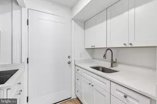 344 S 15th St, Philadelphia, PA 19102 - Photo 13