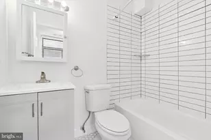 319 S 10th St, Philadelphia, PA 19107 - Photo 5