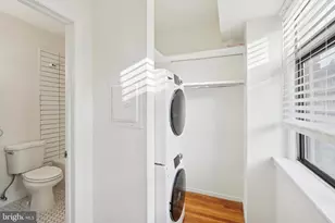 319 S 10th St, Philadelphia, PA 19107 - Photo 3