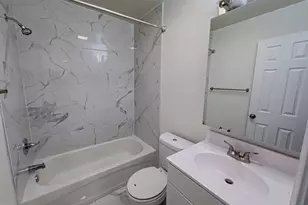 2113 Green St, Philadelphia, PA 19130 - Photo 3
