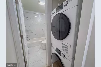 2113 Green Street #2F, Philadelphia, PA 19130 - Photo 7