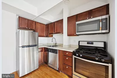 319 S 10th Street #333, Philadelphia, PA 19107 - Photo 7