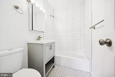 319 S 10th Street #333, Philadelphia, PA 19107 - Photo 9