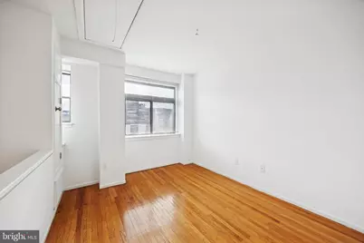 319 S 10th Street #333, Philadelphia, PA 19107 - Photo 11