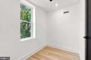2233 McClellan St, Philadelphia, PA 19145 - Photo 9