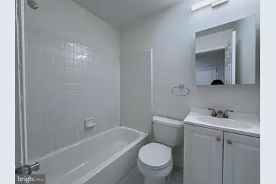 1703 Green Street #4, Philadelphia, PA 19130 - Photo 15