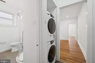 334 Lombard St, Philadelphia, PA 19147 - Photo 9
