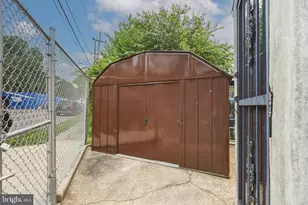 1653 W Mentor St, Philadelphia, PA 19141 - Photo 35
