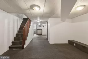 1653 W Mentor St, Philadelphia, PA 19141 - Photo 29