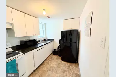 1209 Locust Street #3F, Philadelphia, PA 19107 - Photo 15