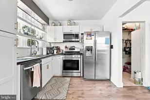 955 Allengrove St, Philadelphia, PA 19124 - Photo 11