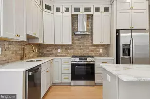 451 E Walnut Ln, Philadelphia, PA 19144 - Photo 19