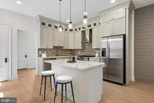 451 E Walnut Ln, Philadelphia, PA 19144 - Photo 17