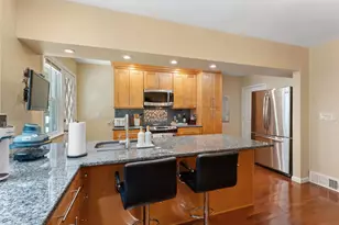 5969 Jannette St, Philadelphia, PA 19128 - Photo 9