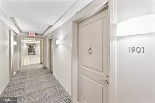 1701 Locust St, Philadelphia, PA 19103 - Photo 3