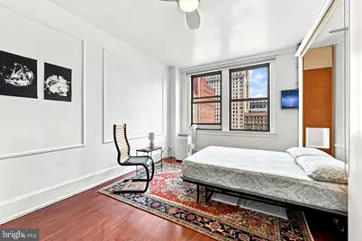1324 Locust Street #1207, Philadelphia, PA 19107 - Photo 3