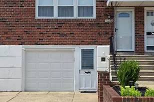 10222 Albemarle Ln, Philadelphia, PA 19114 - Photo 3