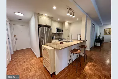 136 N Bread Street #APT 422, Philadelphia, PA 19106 - Photo 1