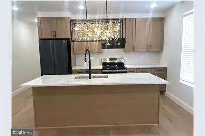 2101 S Hicks Street, Philadelphia, PA 19145 - Photo 3