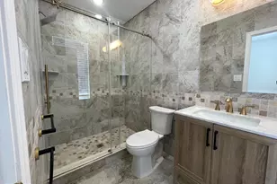 2101 S Hicks St, Philadelphia, PA 19145 - Photo 13