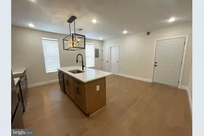 2101 S Hicks Street, Philadelphia, PA 19145 - Photo 15