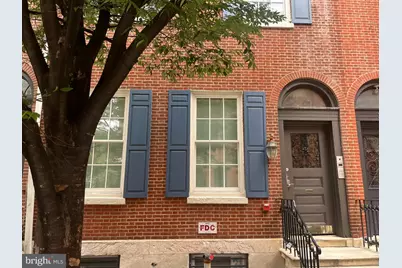 1215 Spruce Street #302, Philadelphia, PA 19107 - Photo 1