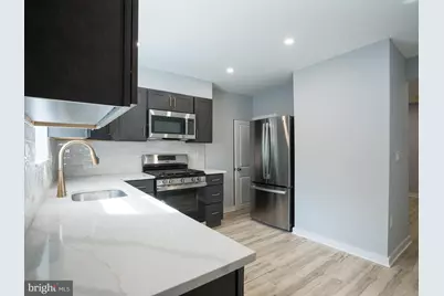 704 Miller Street, Philadelphia, PA 19125 - Photo 7