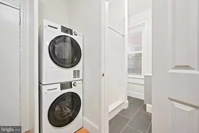 718 S 3rd Street #UNIT 2R, Philadelphia, PA 19147 - Photo 3
