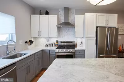 1320 S Bancroft Street, Philadelphia, PA 19146 - Photo 5