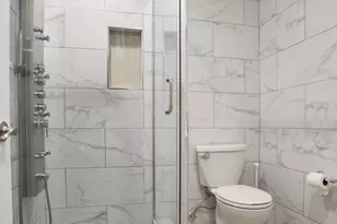 1320 S Bancroft St, Philadelphia, PA 19146 - Photo 21