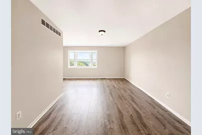 10214 Bustleton Avenue, Philadelphia, PA 19116 - Photo 15