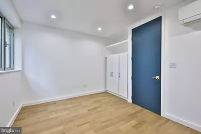 725 S 6th Street, Philadelphia, PA 19147 - Photo 21