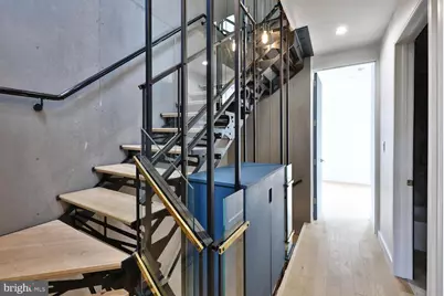 725 S 6th Street, Philadelphia, PA 19147 - Photo 23