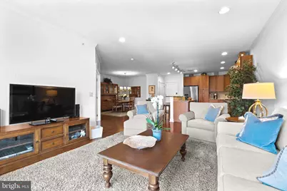 500 Regatta Drive #2540, Philadelphia, PA 19146 - Photo 5