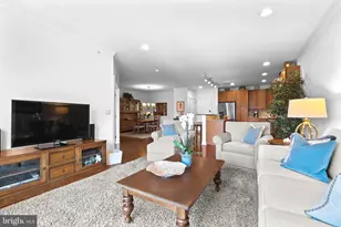 500 Regatta Dr, Philadelphia, PA 19146 - Photo 5