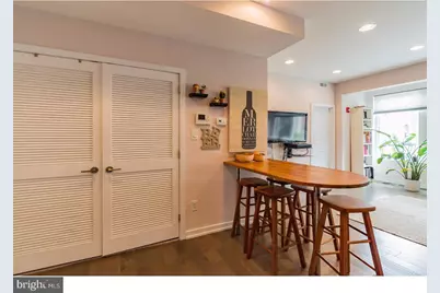 1701 South Street #2, Philadelphia, PA 19146 - Photo 5