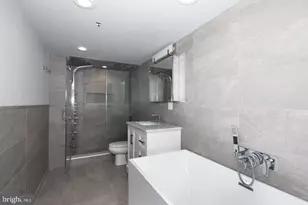 2200 Arch St, Philadelphia, PA 19103 - Photo 33