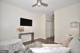 3201 Capri Dr, Philadelphia, PA 19145 - Photo 27