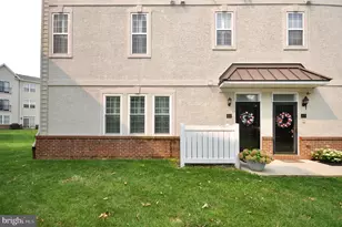 3201 Capri Dr, Philadelphia, PA 19145 - Photo 3