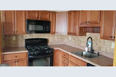 12214 Medford Road, Philadelphia, PA 19154 - Photo 3