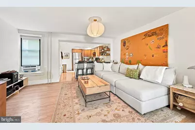 124 Grape Street, Philadelphia, PA 19127 - Photo 3