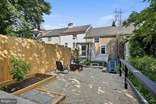 124 Grape St, Philadelphia, PA 19127 - Photo 25