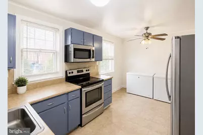 1221 Knorr Street, Philadelphia, PA 19111 - Photo 11