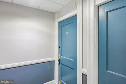 1324 Locust Street #704, Philadelphia, PA 19107 - Photo 17