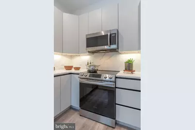 1421 E Columbia Avenue #304, Philadelphia, PA 19125 - Photo 9