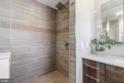 808 Carpenter Street #C, Philadelphia, PA 19147 - Photo 31